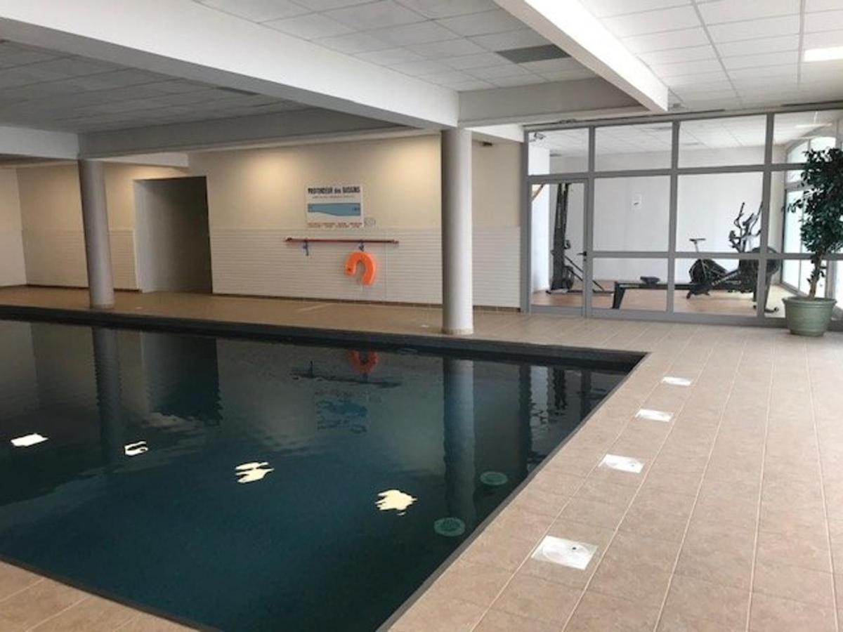 Appartement T2 Pour 4 Pers. Avec Terrasse, Piscine Couverte Et Salle De Fitness, Proche Des Pistes - Fr-1-404-199 ラ・モンジー エクステリア 写真